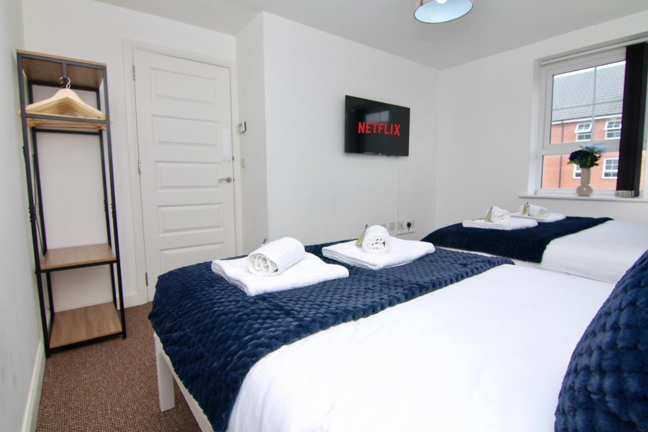 Canalview House - Fully Furnished Coventry City Centre Home Buitenkant foto